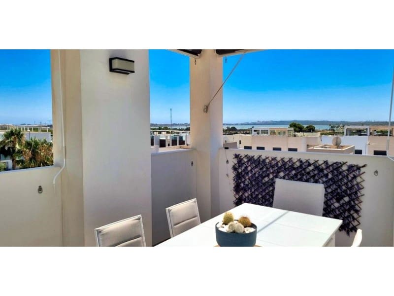 Chalet de 2 habitaciones en Benijófar en venta con piscina - 324.900 € (Ref: 9984923)