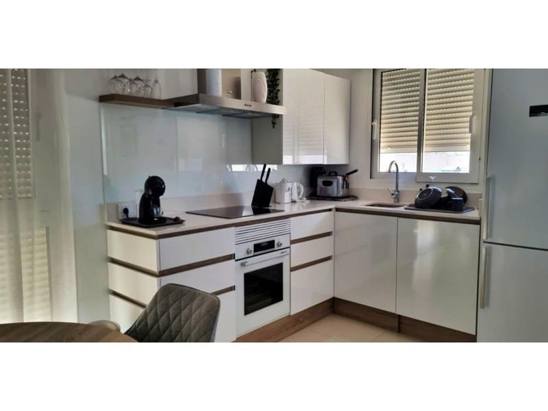 Chalet de 2 habitaciones en Benijófar en venta con piscina - 324.900 € (Ref: 9984923)