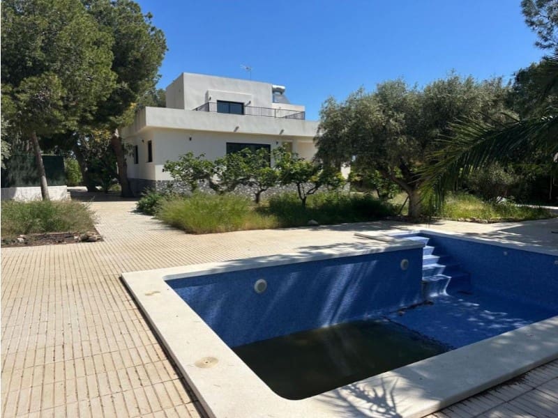 5 soverom Villa til salgs i San Vicente / Sant Vicent del Raspeig - € 590 000 (Ref: 9984928)