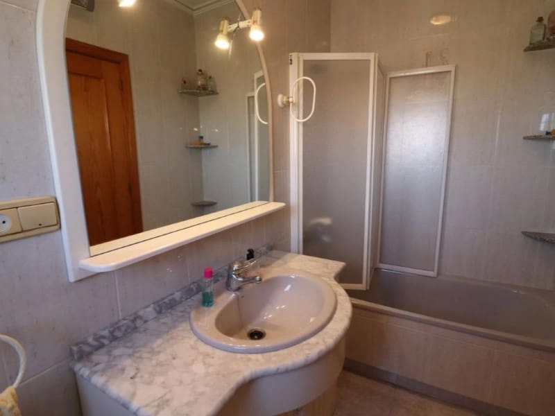5 soveværelse Villa til salg i Algorfa med swimmingpool - € 418.000 (Ref: 9984932)