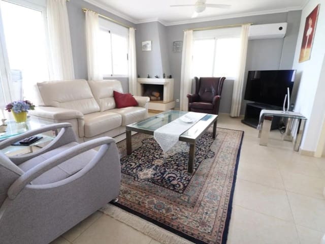 3 soveværelse Villa til salg i Almoradí med swimmingpool - € 585.000 (Ref: 9984934)