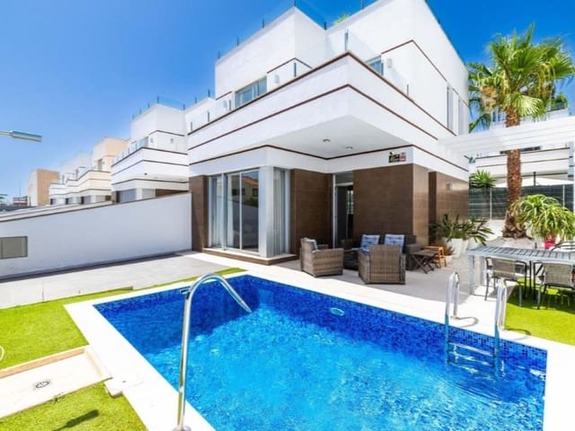 3 soveværelse Villa til salg i Ciudad Quesada, Rojales med swimmingpool - € 399.000 (Ref: 9984942)