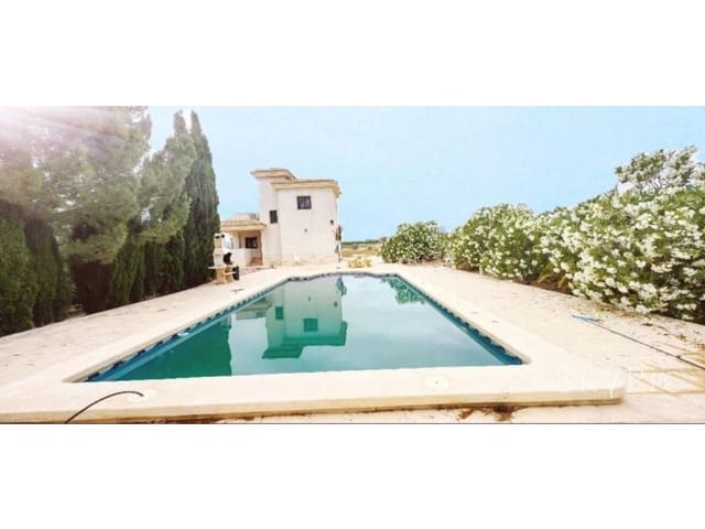 3 soveværelse Villa til salg i Pinoso med swimmingpool - € 375.000 (Ref: 9984944)