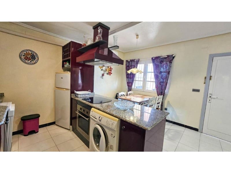 2 camera da letto Villa in vendita in Torrevieja con piscina - 176.000 € (Rif: 9984947)