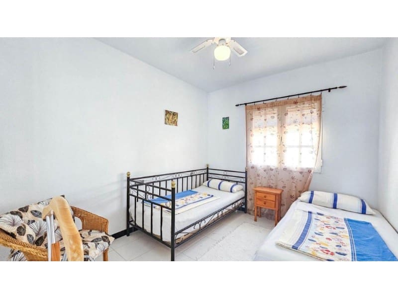 2 camera da letto Villa in vendita in Torrevieja con piscina - 176.000 € (Rif: 9984947)