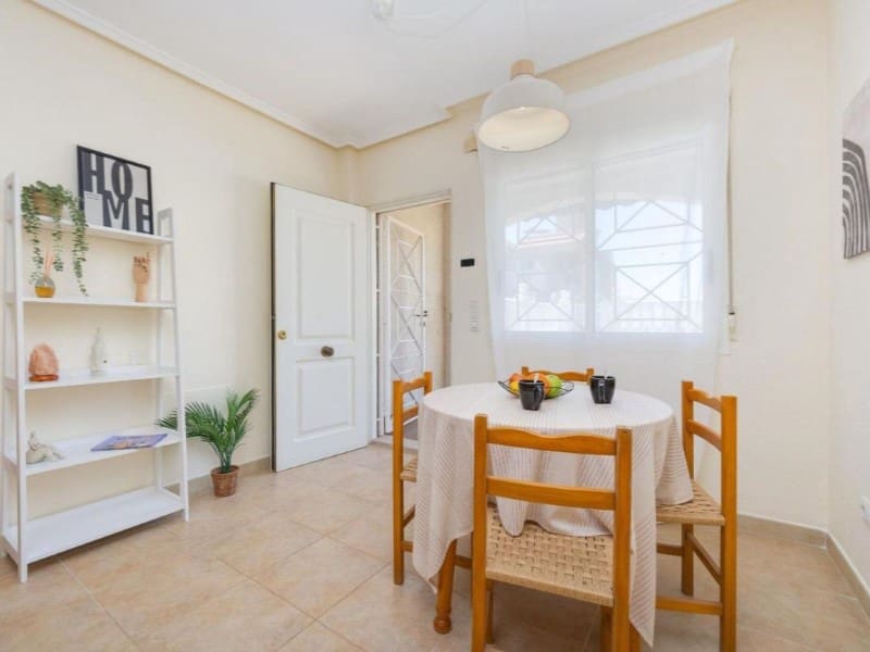 2 sovrum Villa till salu i Aguas Nuevas med pool - 179 900 € (Ref: 9984949)