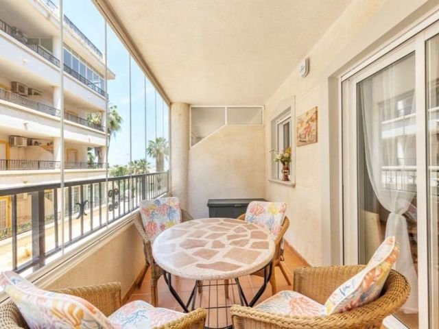 2 bedroom Apartment for sale in Orihuela ciudad, Orihuela with pool - € 149,000 (Ref: 9986821)