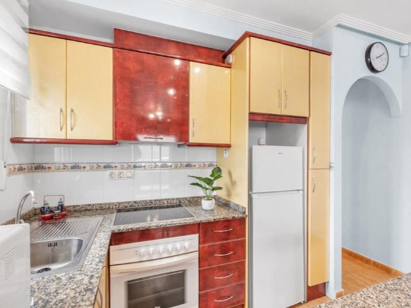 2 bedroom Apartment for sale in Orihuela with pool - € 149,000 (Ref: 9986821)