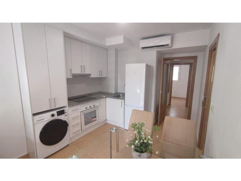2 slaapkamer Appartement te koop in Alicante stad - € 270.000 (Ref: 9990650)