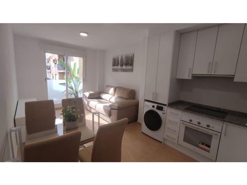 2 slaapkamer Appartement te koop in Alicante stad - € 270.000 (Ref: 9990650)