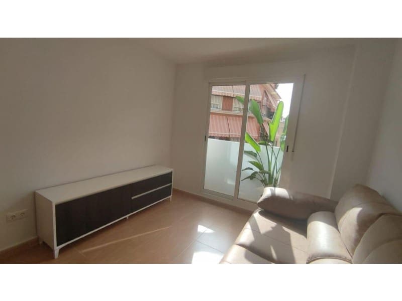 2 slaapkamer Appartement te koop in Alicante stad - € 270.000 (Ref: 9990650)