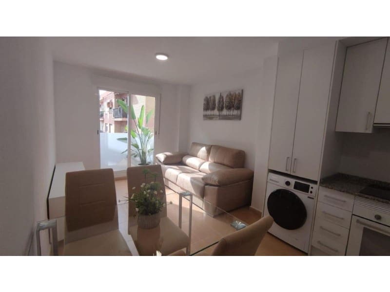 2 slaapkamer Appartement te koop in Alicante stad - € 270.000 (Ref: 9990650)