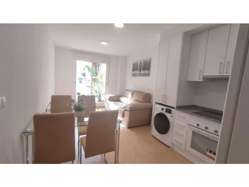 2 slaapkamer Appartement te koop in Alicante stad - € 270.000 (Ref: 9990650)