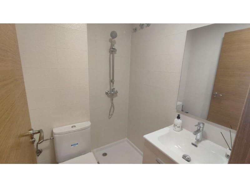 2 slaapkamer Appartement te koop in Alicante stad - € 270.000 (Ref: 9990650)