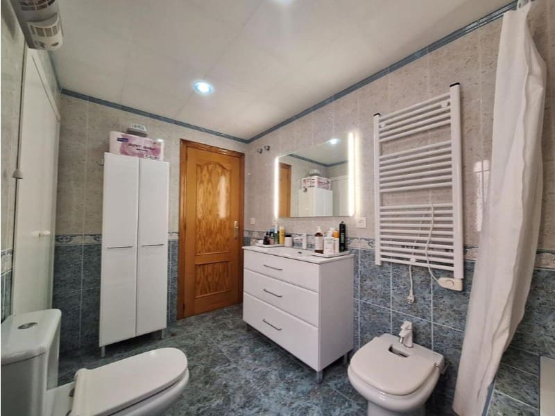 2 soverom Leilighet til salgs i Alicante by - € 154 900 (Ref: 9990651)