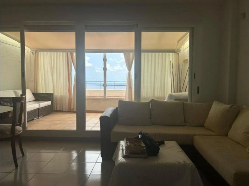 2 slaapkamer Appartement te koop in Benidorm met zwembad - € 485.000 (Ref: 9990657)