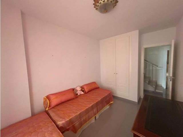 2 soverom Leilighet til salgs i Rincón Alto, Benidorm med svømmebasseng - € 485 000 (Ref: 9990657)