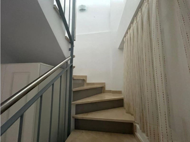 2 slaapkamer Appartement te koop in Benidorm met zwembad - € 485.000 (Ref: 9990657)