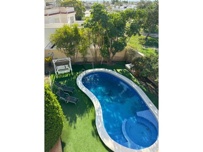5 slaapkamer Villa te koop in Rojales met zwembad - € 629.999 (Ref: 9990660)