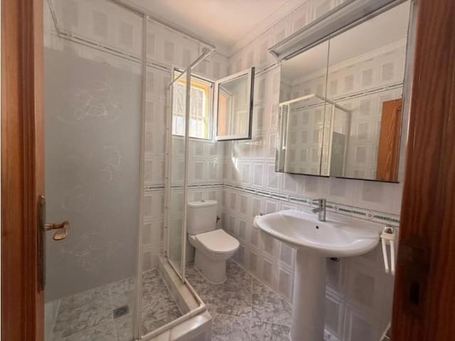 4 quarto Moradia para venda em Oltamar - Cucarres, Calpe / Calp com piscina - 690 000 € (Ref: 9990661)