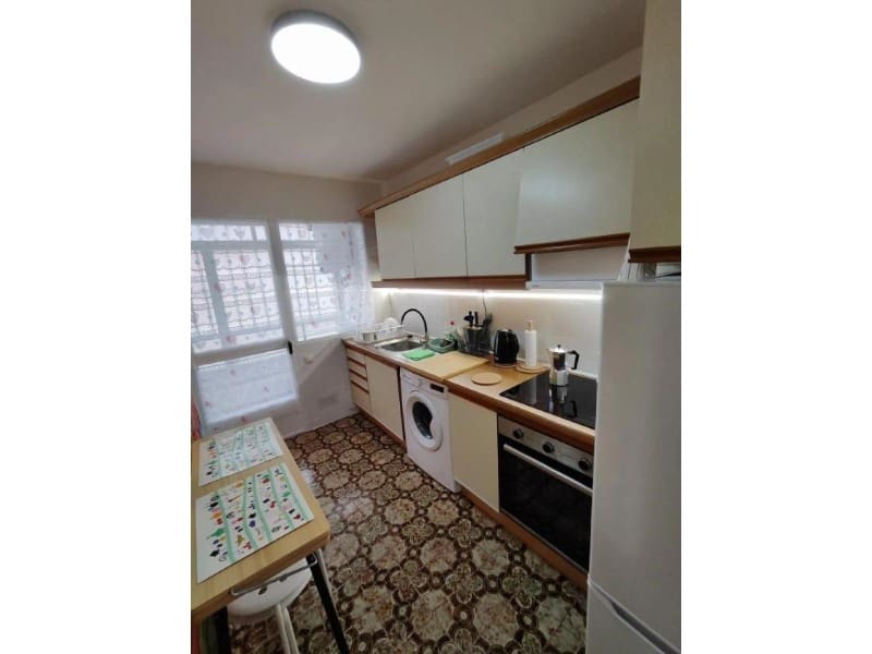 3 quarto Apartamento para venda em Alicante cidade - 140 000 € (Ref: 9990664)