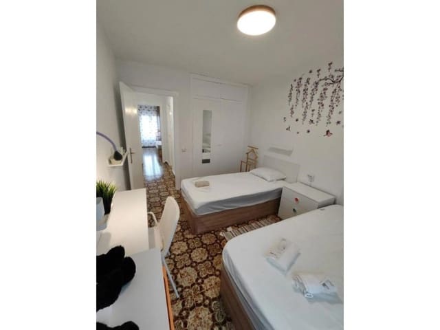 3 quarto Apartamento para venda em Juan XXIII, Alicante cidade - 140 000 € (Ref: 9990664)
