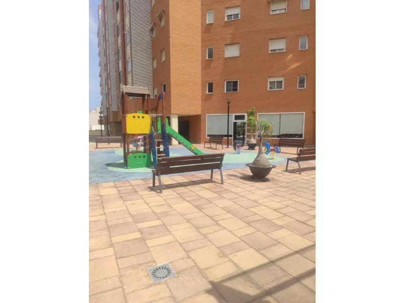 Apartamento de 3 habitaciones en Alicante / Alacant ciudad en venta con piscina - 395.000 € (Ref: 9990665)