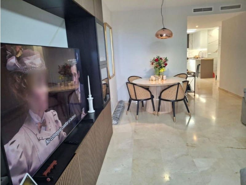 2 bedroom Apartment for sale in Finestrat with pool - € 437,000 (Ref: 9990666)