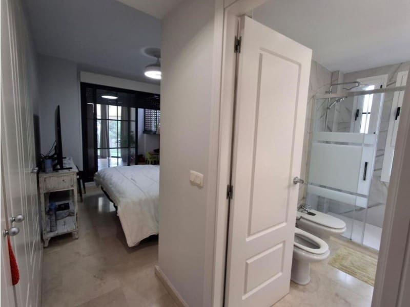 2 bedroom Apartment for sale in Finestrat with pool - € 437,000 (Ref: 9990666)