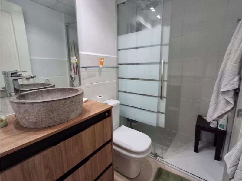 2 bedroom Apartment for sale in Finestrat with pool - € 437,000 (Ref: 9990666)