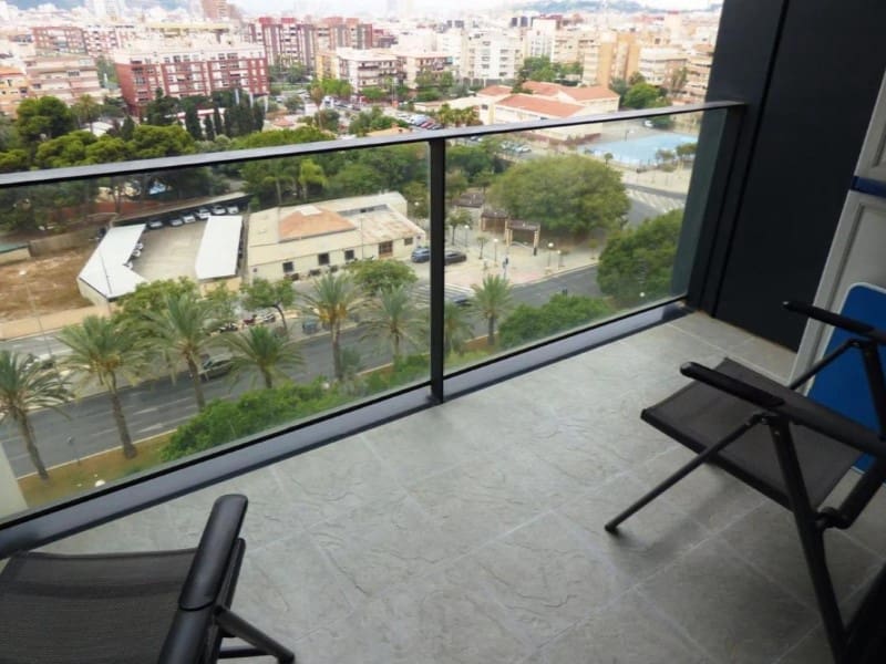 4 makuuhuone Huoneisto myytävänä paikassa Alicante kaupunki mukana uima-altaan - 449 000 € (Ref: 9990672)
