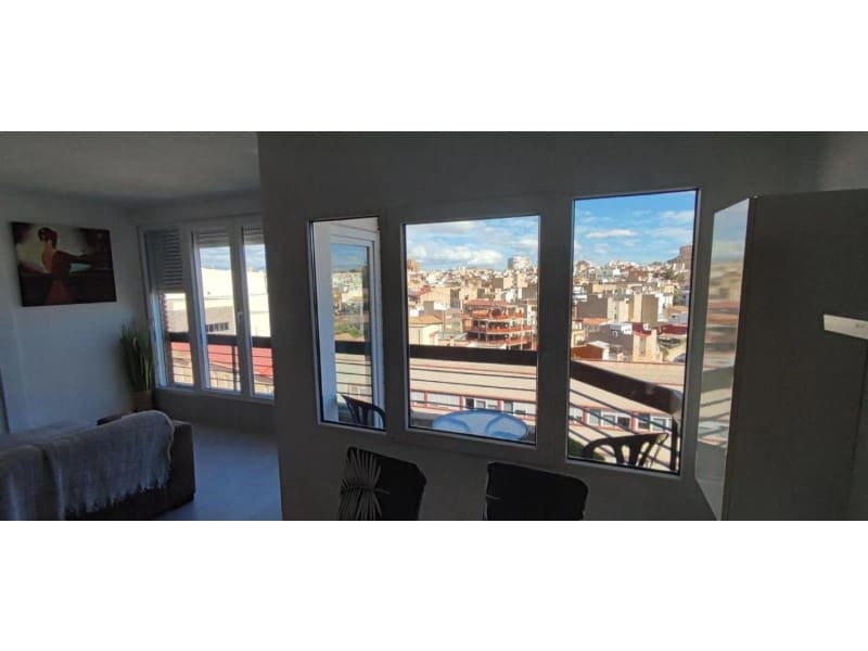 2 soveværelse Lejlighed til salg i Alicante by - € 280.000 (Ref: 9990673)