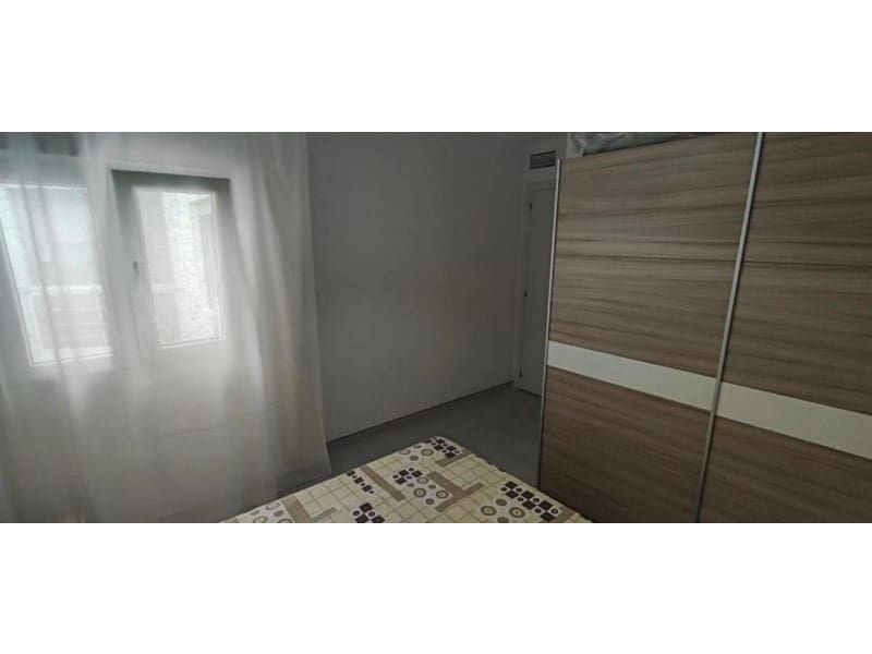 2 soveværelse Lejlighed til salg i Alicante by - € 280.000 (Ref: 9990673)