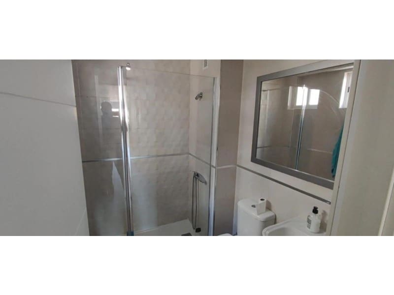 2 soveværelse Lejlighed til salg i Alicante by - € 280.000 (Ref: 9990673)