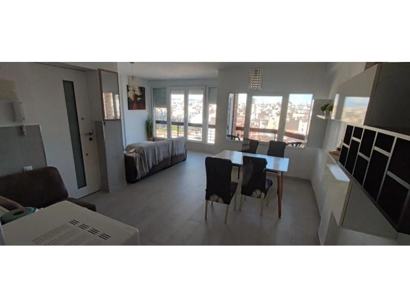 2 soveværelse Lejlighed til salg i Alicante by - € 280.000 (Ref: 9990673)