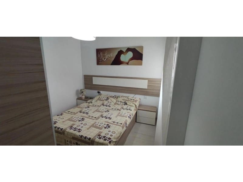 2 soveværelse Lejlighed til salg i Alicante by - € 280.000 (Ref: 9990673)