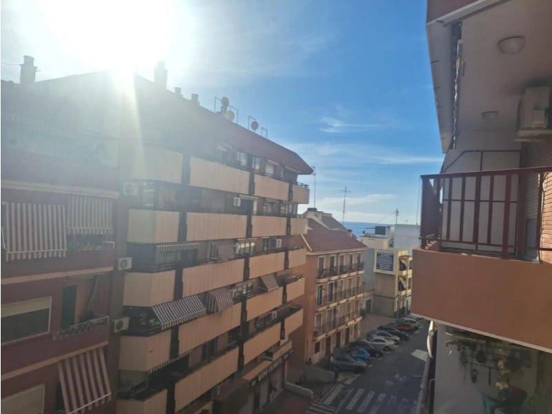 4 sypialnia Apartament na sprzedaż w Miasto Alicante / Alacant - 375 000 € (Ref: 9990677)