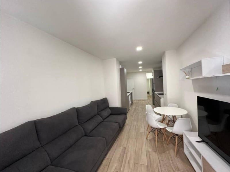 2 makuuhuone Huoneisto myytävänä paikassa Alicante kaupunki - 222 000 € (Ref: 9990680)