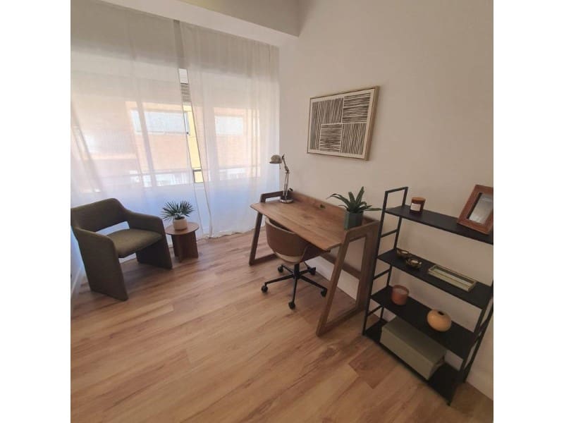 3 Zimmer Apartment zu verkaufen in Alicante / Alacant Stadt - 440.000 € (Ref: 9995087)