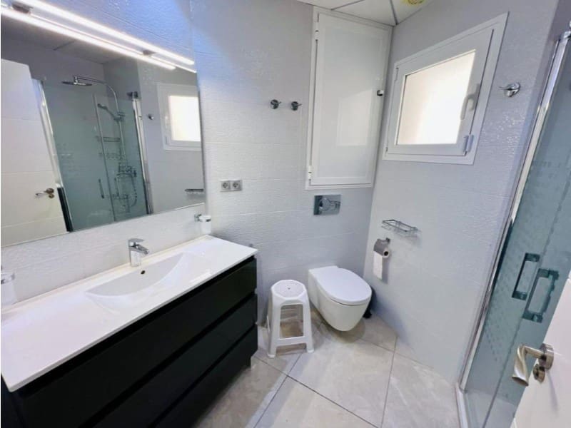 3 sypialnia Apartament na sprzedaż w Torrevieja - 300 000 € (Ref: 9995089)