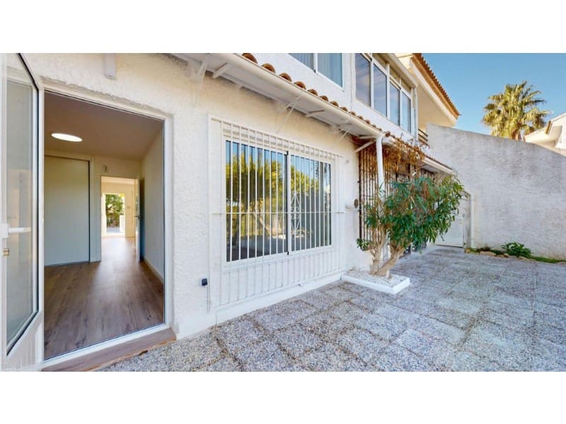 2 makuuhuone Huoneisto myytävänä paikassa Orihuela - 199 000 € (Ref: 9995095)