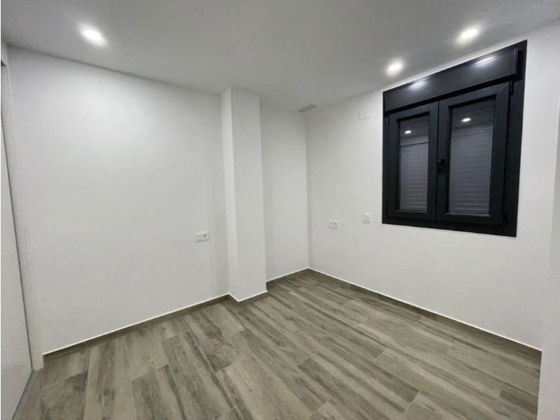 3 sovrum Lägenhet till salu i Torrevieja med pool - 299 900 € (Ref: 9995098)