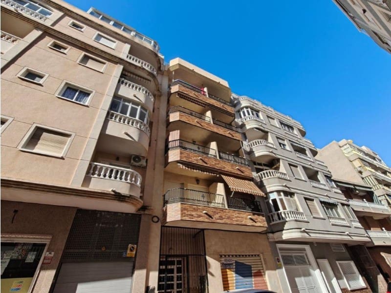2 soveværelse Lejlighed til salg i Torrevieja - € 173.000 (Ref: 9995105)