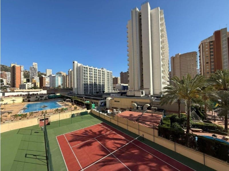 1 soverom Leilighet til salgs i Benidorm med svømmebasseng - € 269 000 (Ref: 9995125)