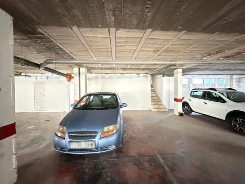 Bedrift til salgs i Torrevieja - € 845 000 (Ref: 9995127)