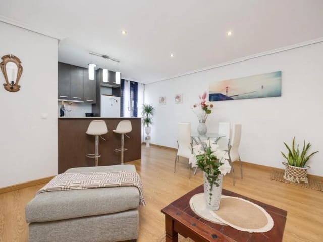 2 soveværelse Lejlighed til salg i Antonio Machado, Torrevieja med swimmingpool - € 159.900 (Ref: 9995129)