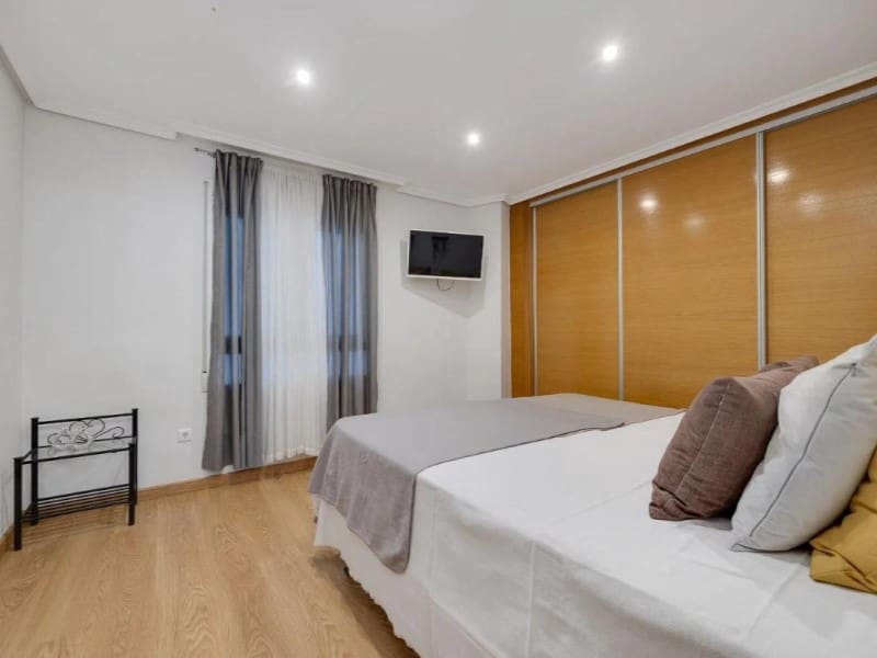 2 soveværelse Lejlighed til salg i Torrevieja med swimmingpool - € 159.900 (Ref: 9995129)