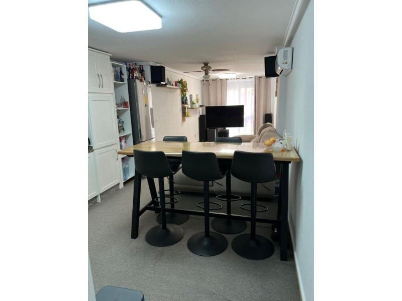 3 sypialnia Apartament na sprzedaż w Torrevieja - 190 000 € (Ref: 9995130)