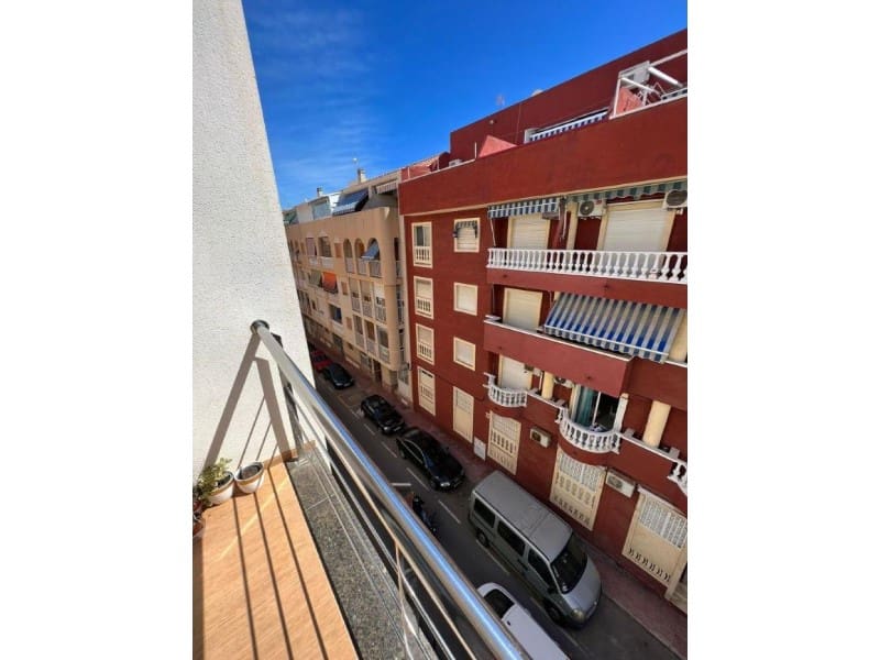 3 sypialnia Apartament na sprzedaż w Torrevieja - 190 000 € (Ref: 9995130)