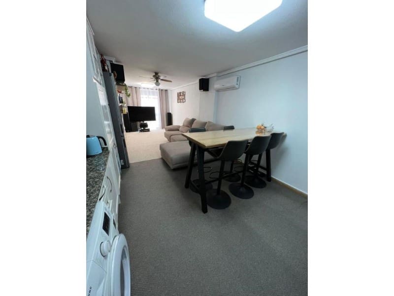 3 sypialnia Apartament na sprzedaż w Torrevieja - 190 000 € (Ref: 9995130)